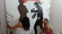 Mel Faro e Lility Scarlett dão show de putaria no paredão erótico