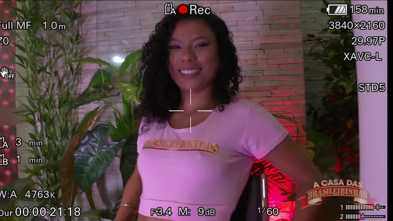 Slave Nathy relata sua experiência de submissão na Casa das Brasileirinhas