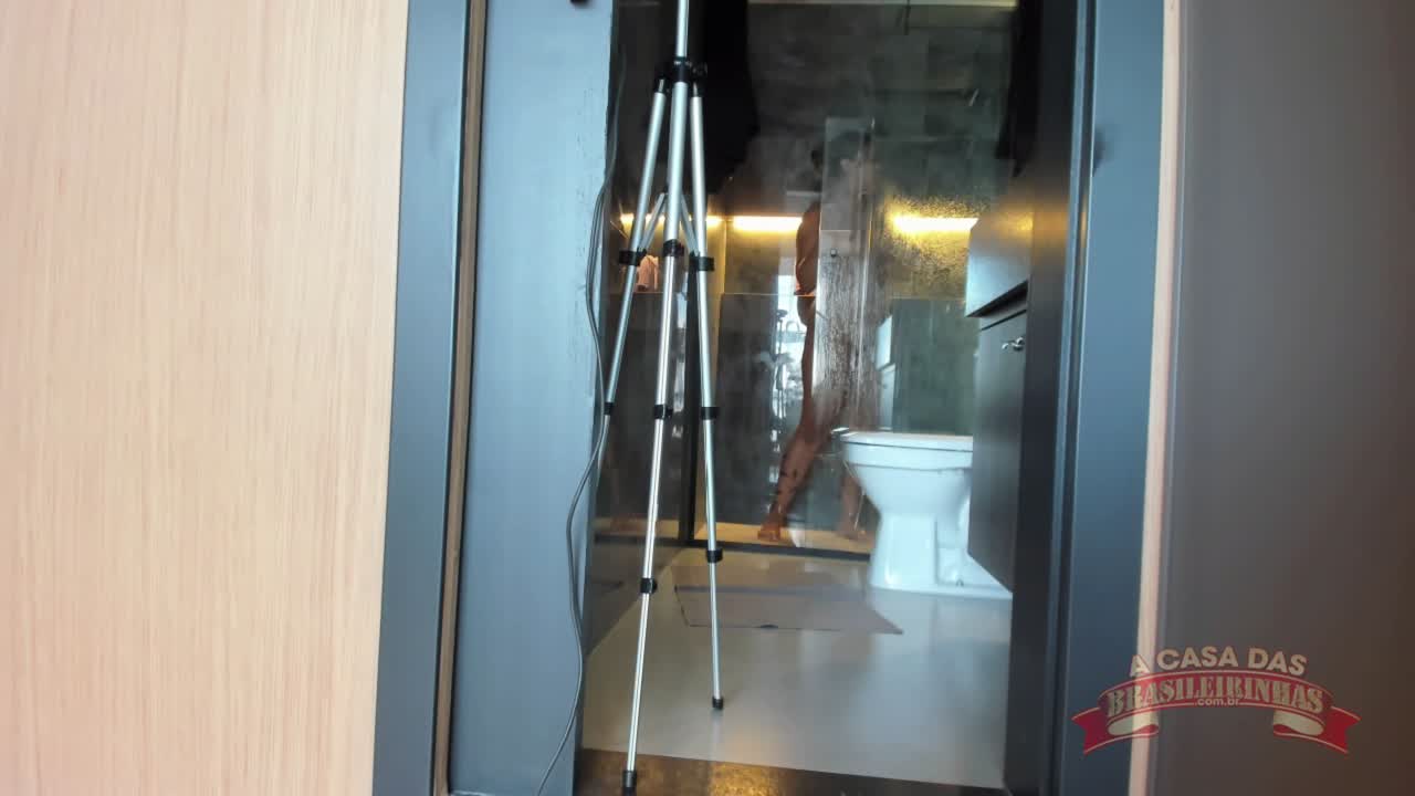 Ninfetinha no banho