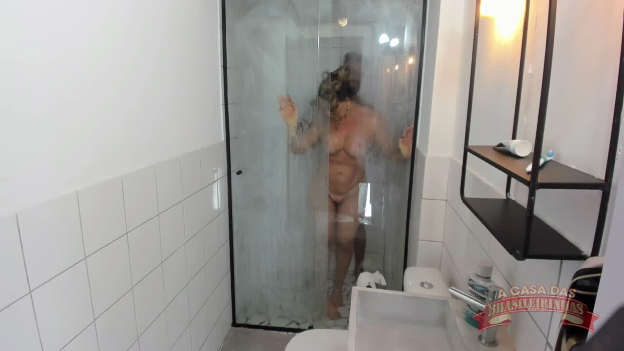 Banho - Cleo Cadillac CAM 2